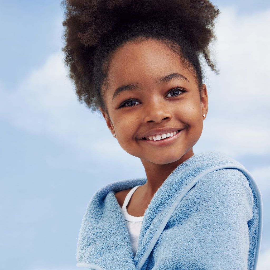 Hooded Bath Towel Kylie Baby by Kylie Jenner Kylie Cosmetics