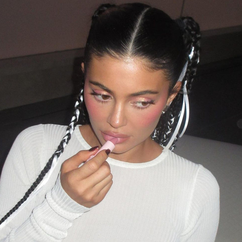 <Kylie's Cool Pink Look>|<kylies-cool-pink-look>