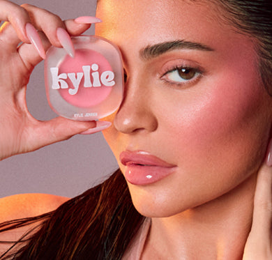 Kylie blusher outlet