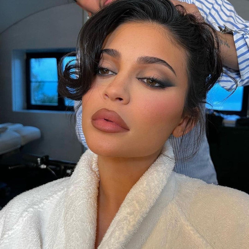 <Kylie Matte Lip Kit & Iced Latte Lip Liner>|<kylie-matte-lip-kit-iced-latte-lip-liner>